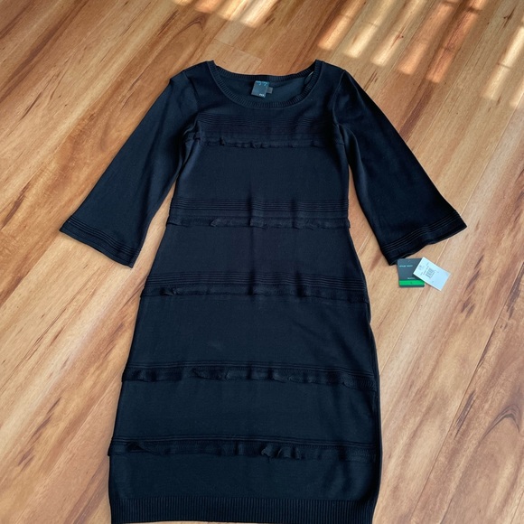 Gabby Skye Bell Sleeve Fit Flare Sweater Women's Dress - Picture 3 of 6